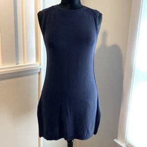 Athleta navy sleeveless sweater tunic with side slits